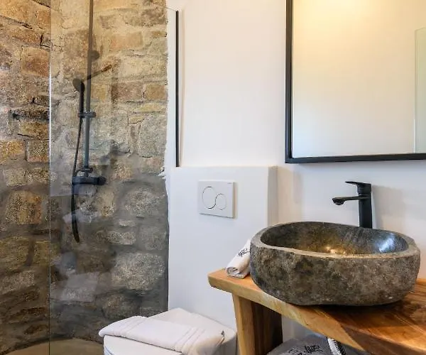 Elements Mykonos * Plintri